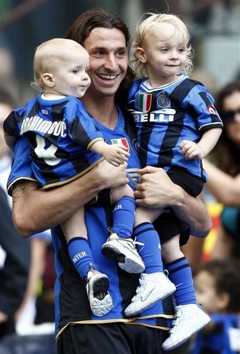 Zlatans Two Sons Vincent And Maximilian Futebol Soccer Inter De Milão