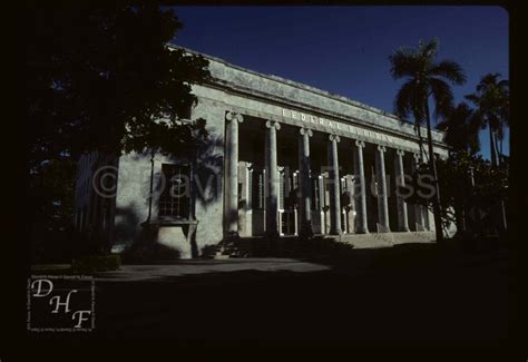 U.S. District Courthouse (Sidney & Berne Davis Art Center ...