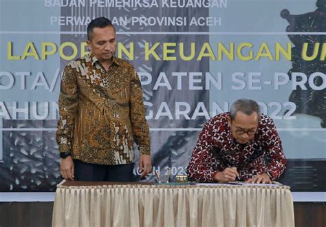 Reza Fahlevi Serahkan Laporan Keuangan Ke BPK RI Gana News