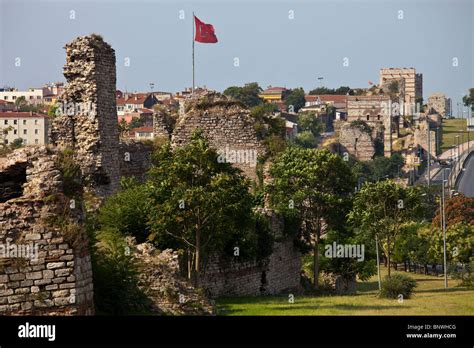 Old City Walls Istanbul Turkey Stock Photo Alamy