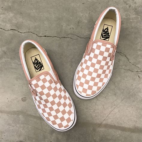 Vans Classic Slip-On Rose Checkered Shoes | Zumiez | Checkered shoes ...