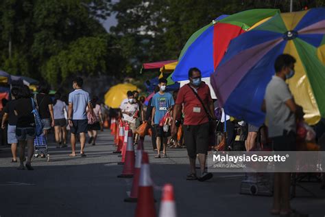 Suasana Pasar Pagi Sungai Long Selepas Pembukaan Semula Perniagaan