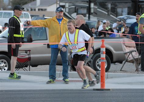 Annual 120-mile Baker to Vegas run begins this Saturday | Pahrump Valley Times