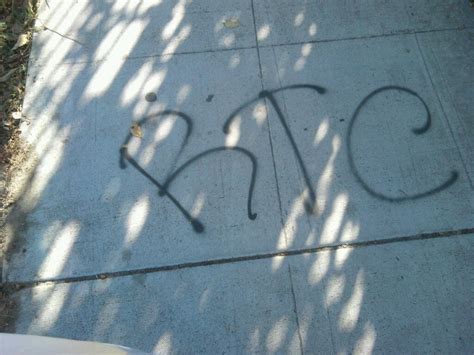 Crip Gangs Graffiti Rollin 20 Crip East Long Beach