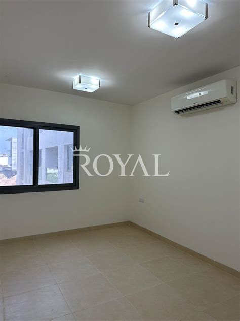 Luxury Bhk Apartment For Rent In Qurum Royal Estates World