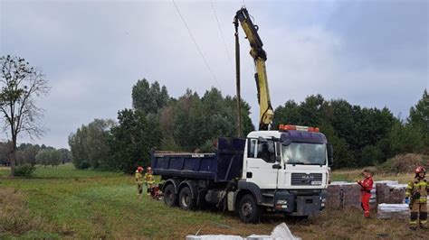 Koszmarny Wypadek Podczas Pracy Dwie Osoby Zgin Y Ra One Pr Dem