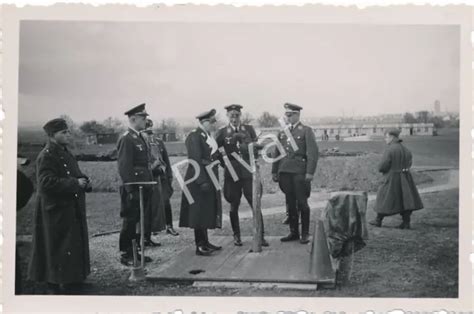 FOTO WK II Wehrmacht Soldaten Quartier Stellung Offiziere Begehung K1