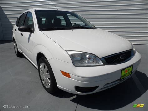 2005 Cloud 9 White Ford Focus Zx5 S Hatchback 68664759 Photo 4 Car Color