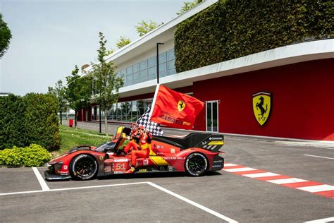Wec Folla In Festa A Maranello Per Le Ferrari 499p Di Le Mans