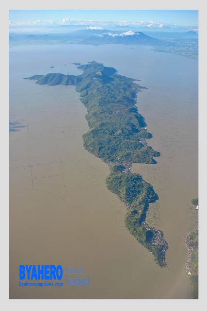 Byahero: Aerial view of Talim Island in Laguna de Bay