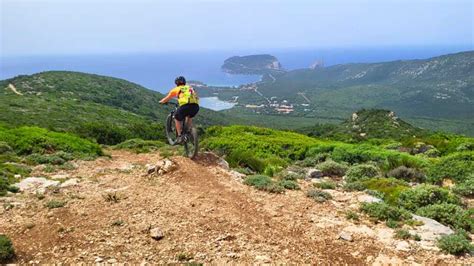 Desde Alghero Le Prigionette Oasis Recorrido Guiado En Bicicleta