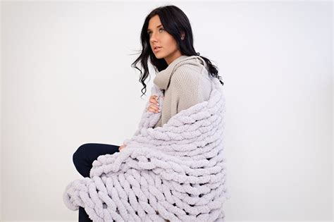 Diy Knit Kit Blanket 40x60 Super Chunky Chenille Yarn And Giant Wooden