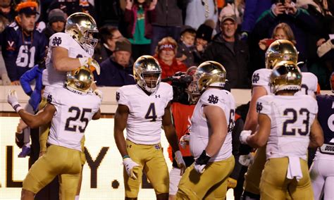 Notre Dame Moves Up Again In Latest Usa Today Sports Afca Coaches Poll