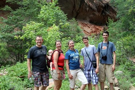 Sedona Day Trip Itinerary And Drive From Phoenix To Flagstaff Slide Rock State Park Day Trip