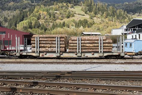 RhB, Sgp, 7606, 08.10.2016 Rueun - Bahnbilder.de