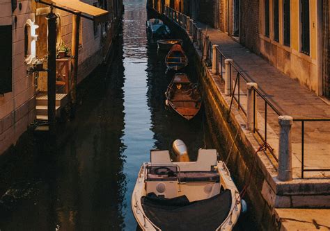 Venecia comienza a vender boletos para visitantes de un día Travel