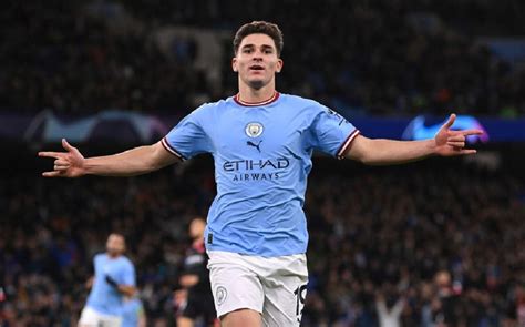 Video Julián Álvarez Marcó Un Golazo En La Victoria Del Manchester City