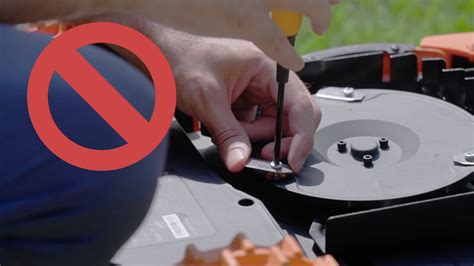 How to Change a Lawn Mower Blade Safely? Find Out Here – Segway Navimow