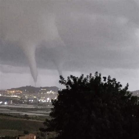 Due Trombe D Aria In Sicilia Morto Un Uomo Nel Ragusano Mam E