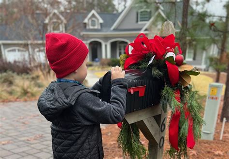 Holiday Mailbox Brigade Holiday Events Friends Of Pinehurst Surgical