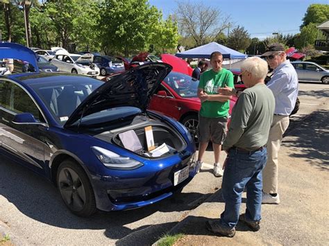 Hingham Library Electric Vehicle Show - Hingham Anchor