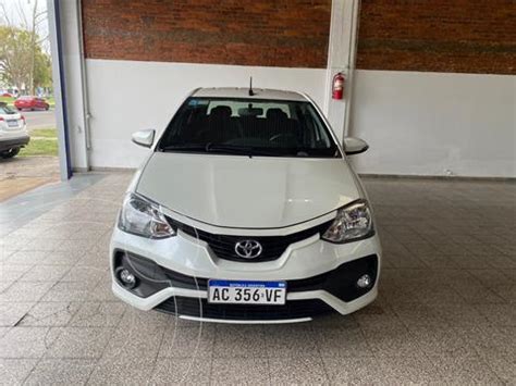 Precios Toyota Etios Hatchback Usados