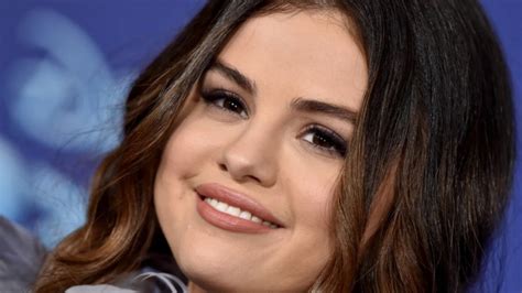 Selena Gomez Fala Sobre Como Se Sentiu Após Ganhar Peso E Ser Atacada