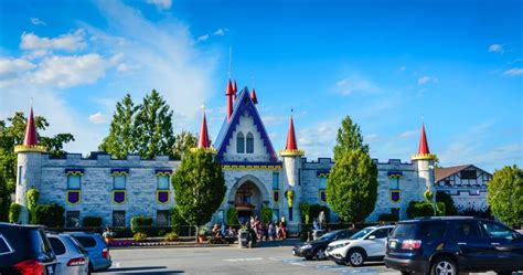 Dutch Wonderland How To Spend One Day At This Amish Theme Park