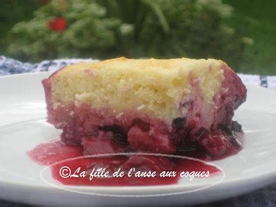 La Fille De L Anse Aux Coques Pouding Aux Fraises Et Aux Bleuets