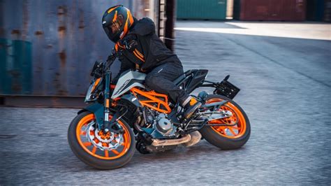 Motos Naked De KTM Estos Son Todos Los Modelos Y Precios Con Los Que