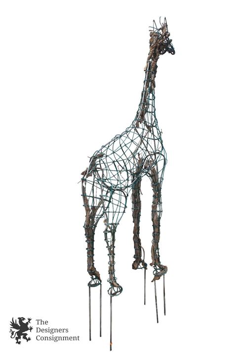 Massive 9 Wire Giraffe Topiary Frame Yard Garden Art Animal African