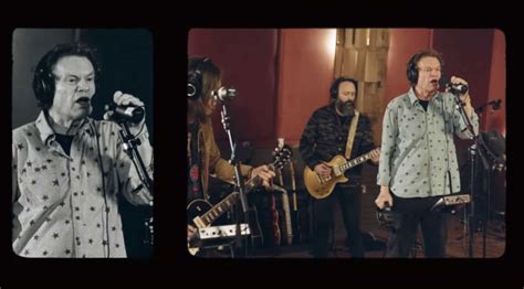 Blackberry Smoke Perform Grits Ain T Groceries With Jimmy Hall The