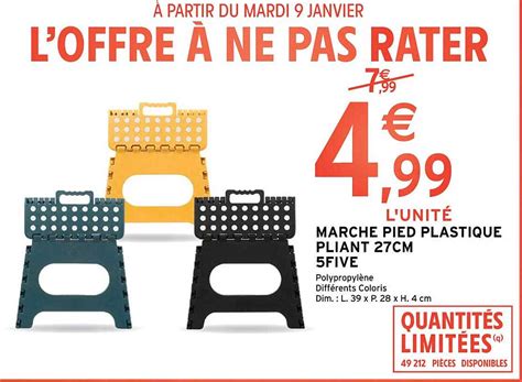 Promo Marche Pied Plastique Pliant Cm Five Chez Intermarch Hyper