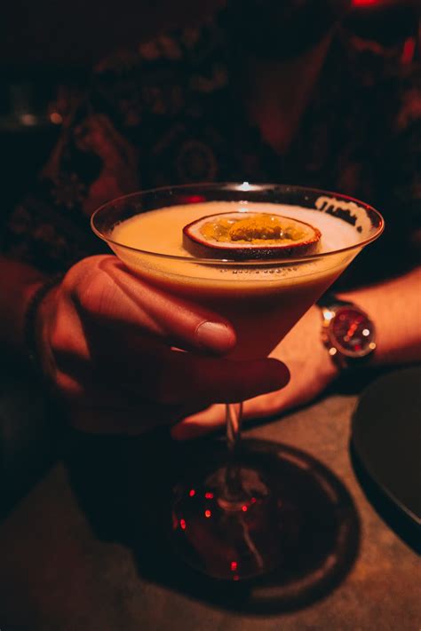 Bar Rouge Amsterdam: thé hotspot for cocktails, sushi, & a great night out!