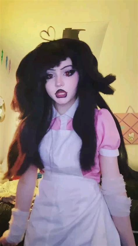 MIKAN TSUMIKI COSPLAY + INTRO