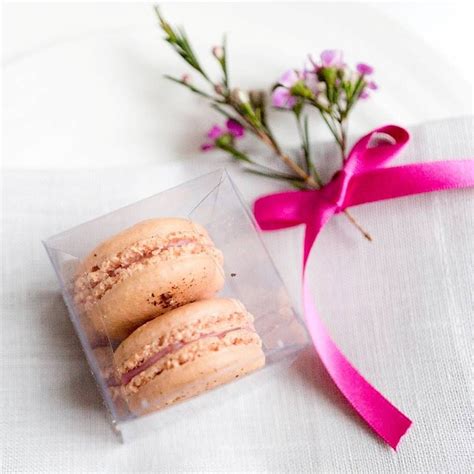 10 Macaron Wedding Favours Macaron Wedding Favor Wedding Favours