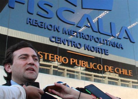 Director del Sename entrega nuevos antecedentes a Fiscalía por muerte