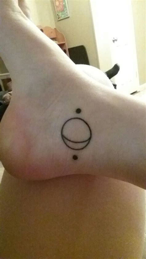 Waning gibbous glyph | Tattoos, Ring tattoos, Infinity tattoo