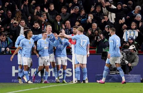 Man City Ratings V Brentford Two Players Score 910 As Foden Nets Hat