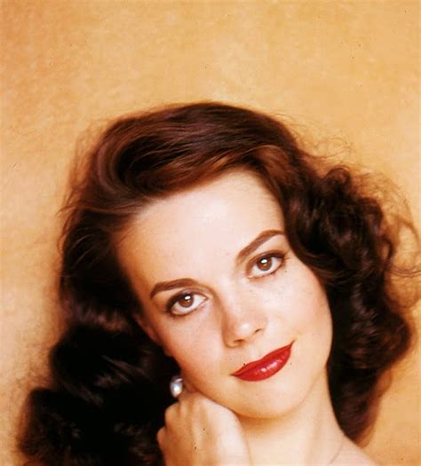 NATALIE WOOD: BIOGRAPHY, FILMOGRAPHY and Movie Posters