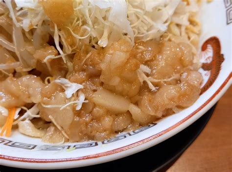 ラーメン豚山＠町田店【豚の日に期間限定の冷やし中華を食す！】ガリマヨ、アレ海苔魚粉、豚の角煮 まにっち【公式】の相模原周辺で食べた