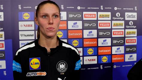 WM Der Frauen Serbien Vs Deutschland Interview Xenia Smits Video