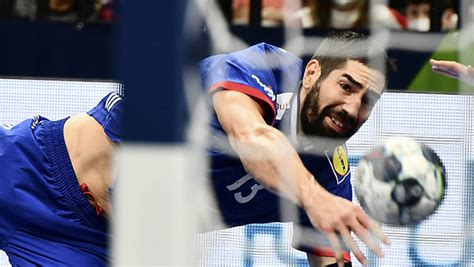 Handball L Quipe De France F Te Les Ans En Bleu De Nikola