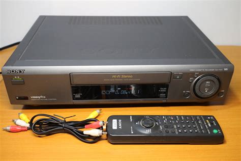 【やや傷や汚れあり】ソニー Sony Vhsビデオデッキ ビデオカセットレコーダー Slv Fx11 リモコン付き の落札情報詳細