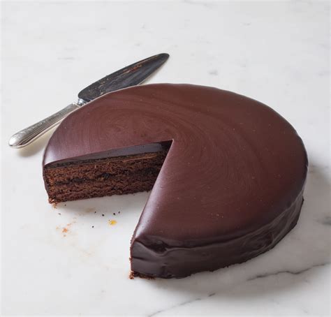 How To Make The Perfect Sachertorte – Recipe