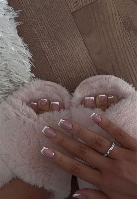 Pin By Bry On Personal Style Inspo Simple Nails Gel Nails