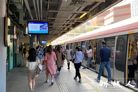 港鐵東鐵綫新信號及9卡列車啟用後首工作日 有乘客批比平日擠迫（0907） 新報人