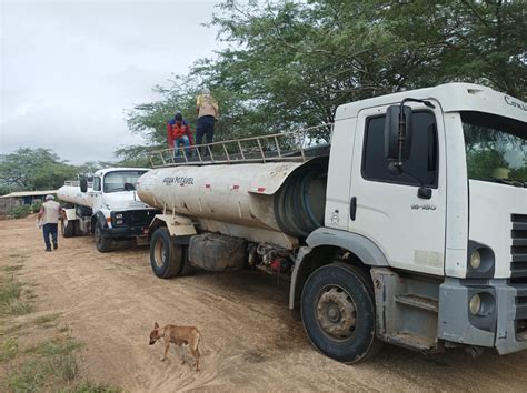 Operação Carro Pipa Abastece 56 Comunidades Da Zona Rural De Campina