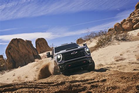 La Primera Chevrolet Silverado 2500hd Zr2 De 2024 Hace Su Debut A Todo Terreno