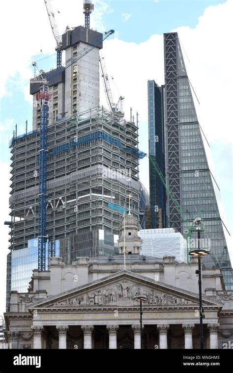 New Buildings The Pinnacle In Bishopsgate And The Leadenhall Building